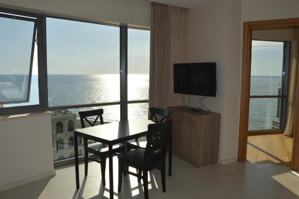 Luxury Apartments Batum Dış mekan fotoğraf