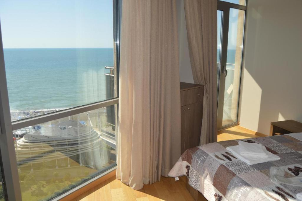 Luxury Apartments Batum Dış mekan fotoğraf