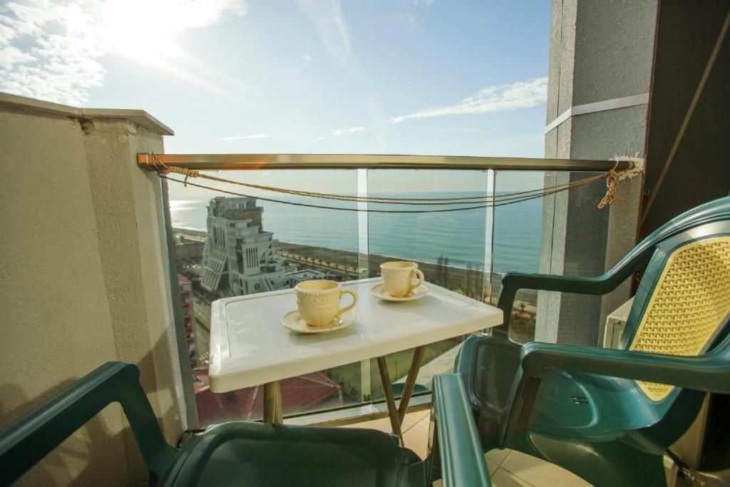 Luxury Apartments Batum Dış mekan fotoğraf
