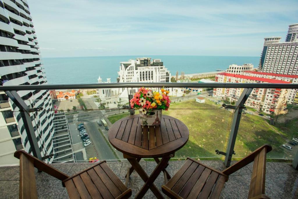 Luxury Apartments Batum Dış mekan fotoğraf
