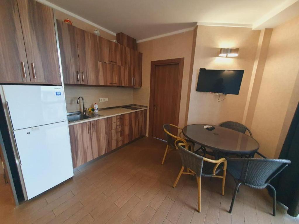 Luxury Apartments Batum Dış mekan fotoğraf