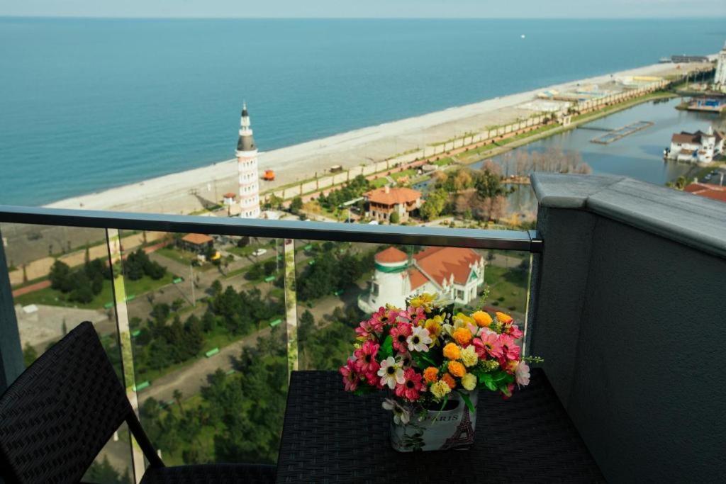Luxury Apartments Batum Dış mekan fotoğraf